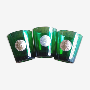 3 verres apéritifs verts avec médaillon portrait des rois de france dubonnet