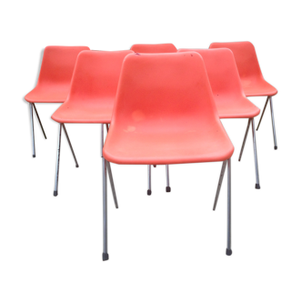 Designer Robin Day's series of 6 vintage chairs for Hille.