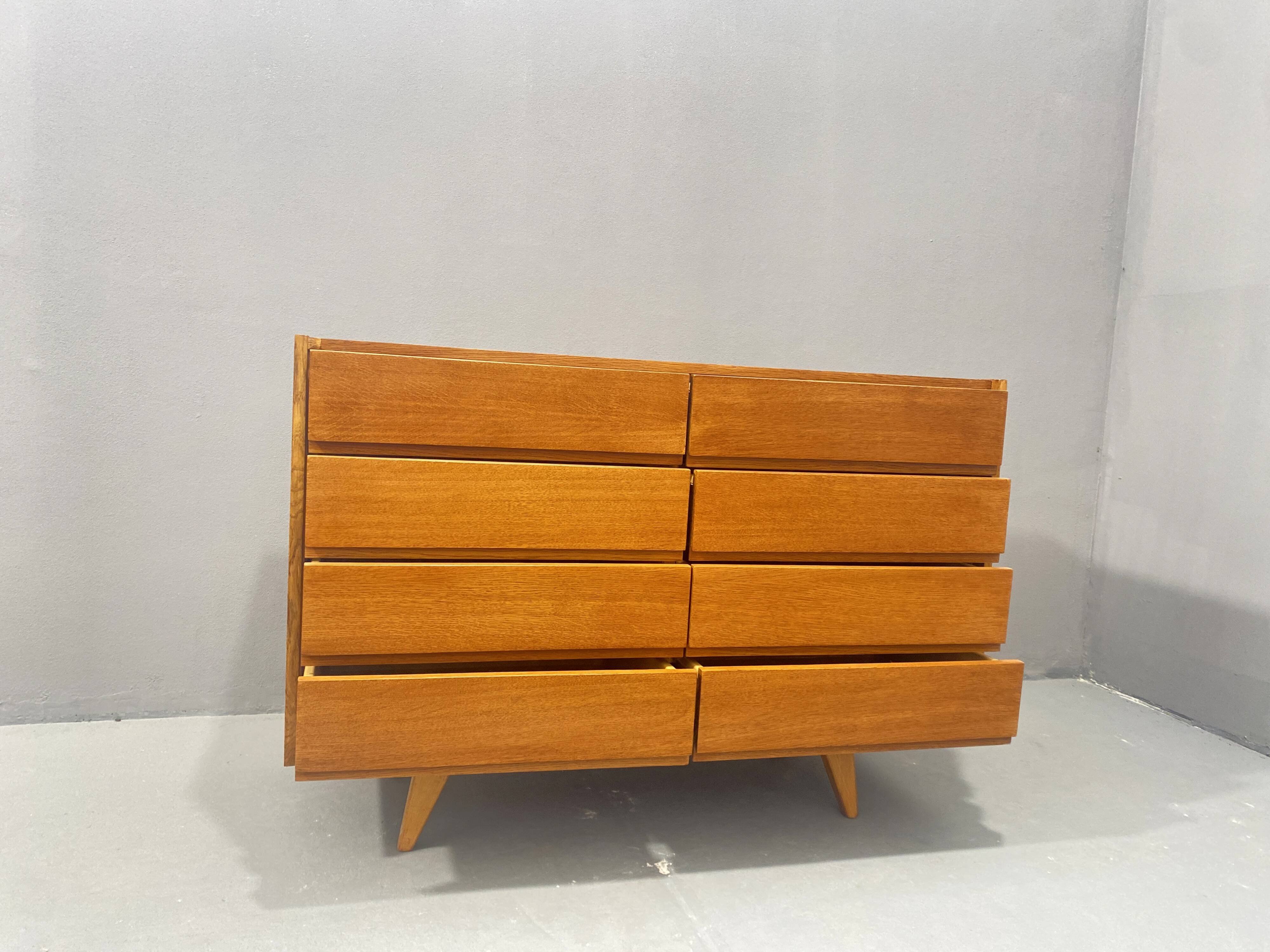 Commode du milieu du siècle n° U-453 de Jiri Jiroutek, Tchécoslovaquie, années 1960