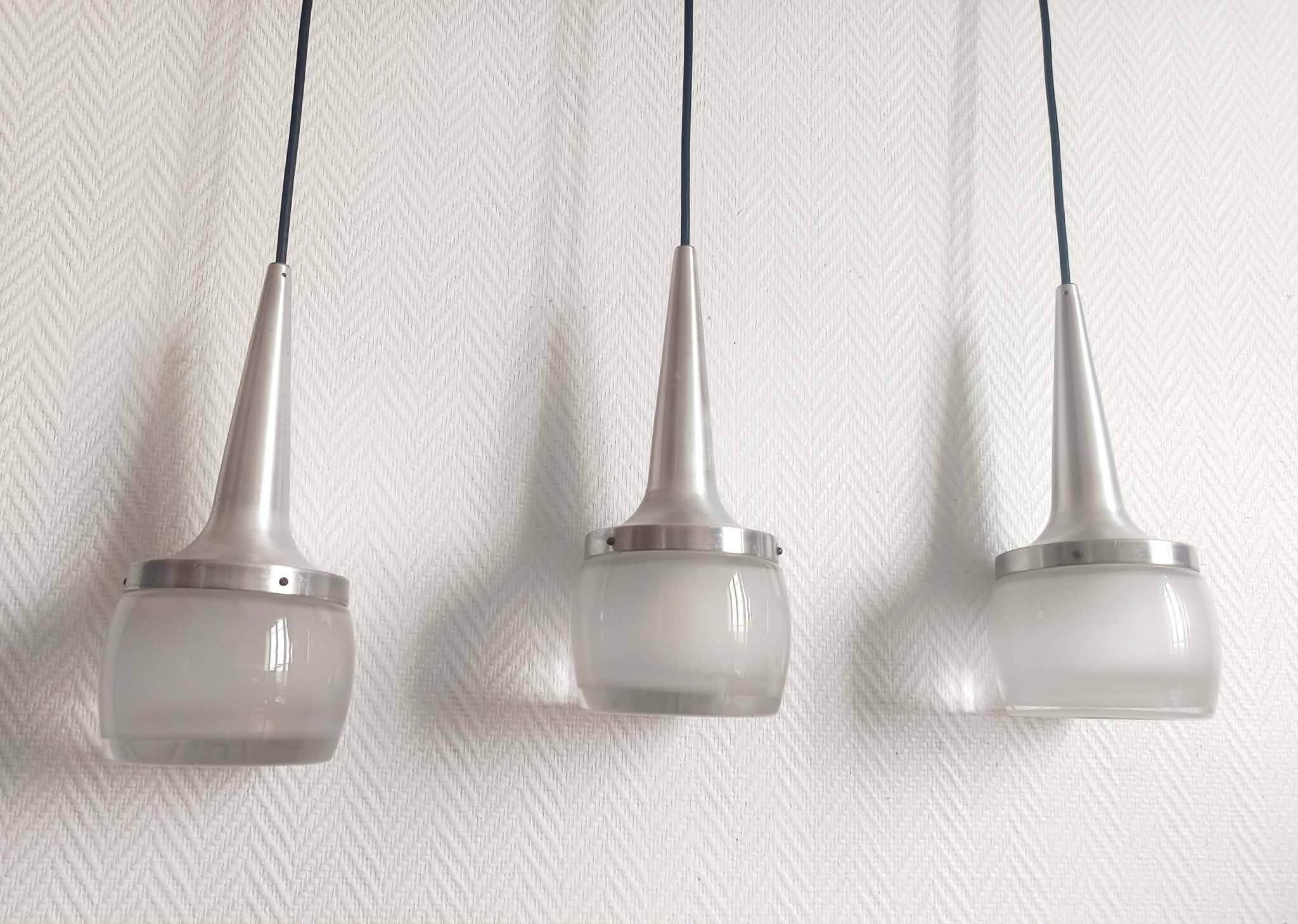 Trois suspensions space age Staff Leuchten 1970