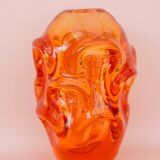 Vase en cristal fait main moderne du milieu du siècle en orange vif, Börne Augustsson