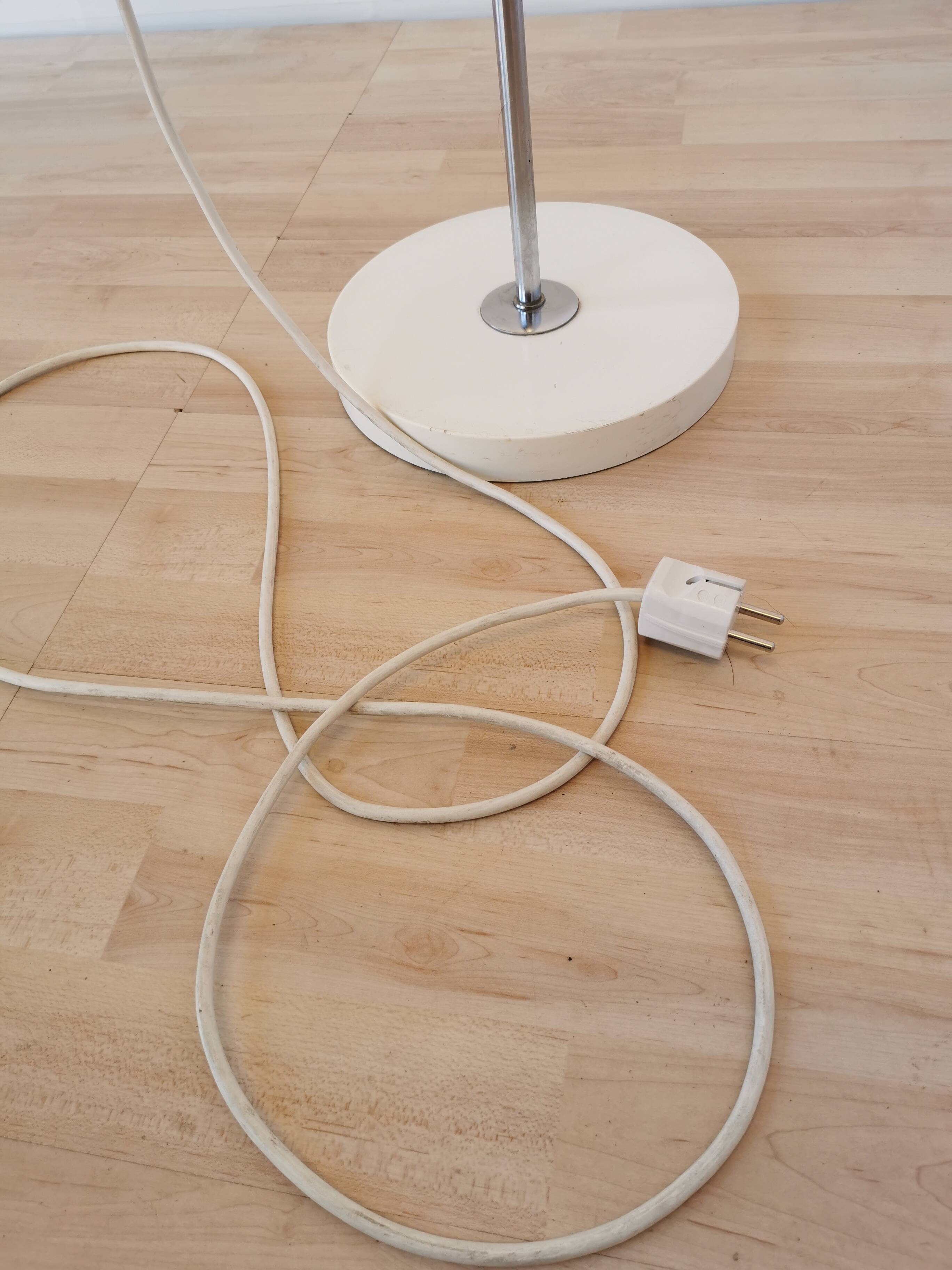 Vintage 1970s Mushroom Floor Lamp: Chrome & White Plastic, Retro Lighting