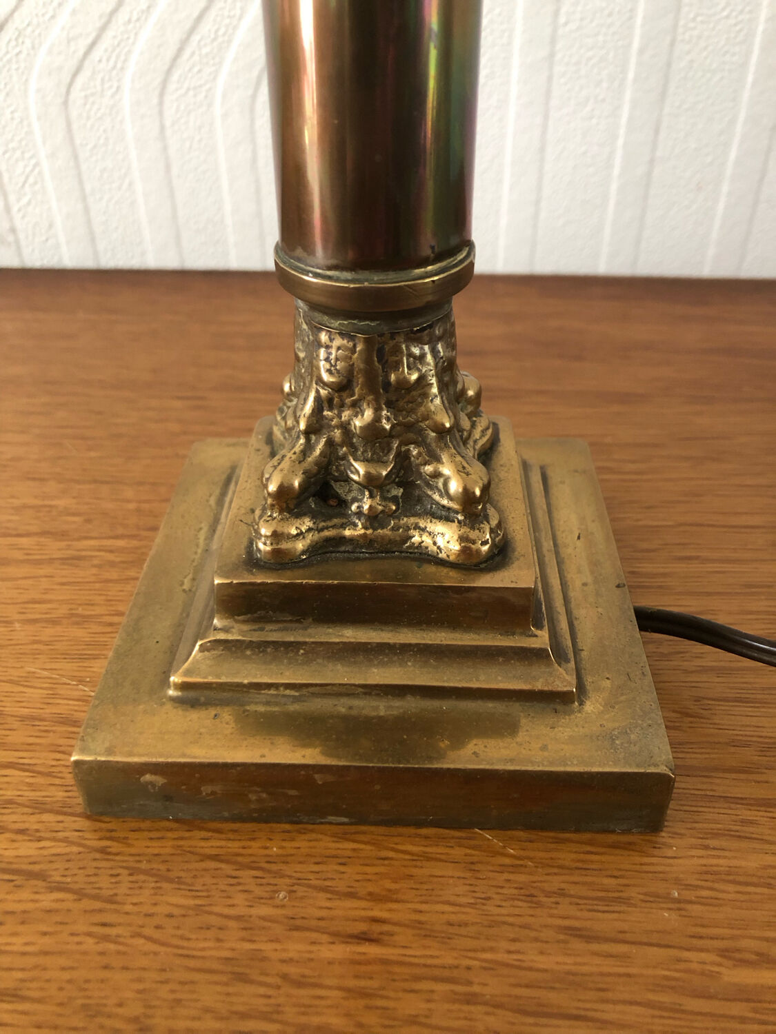 Ancient lamp foot candlestick corinthian column in bronze