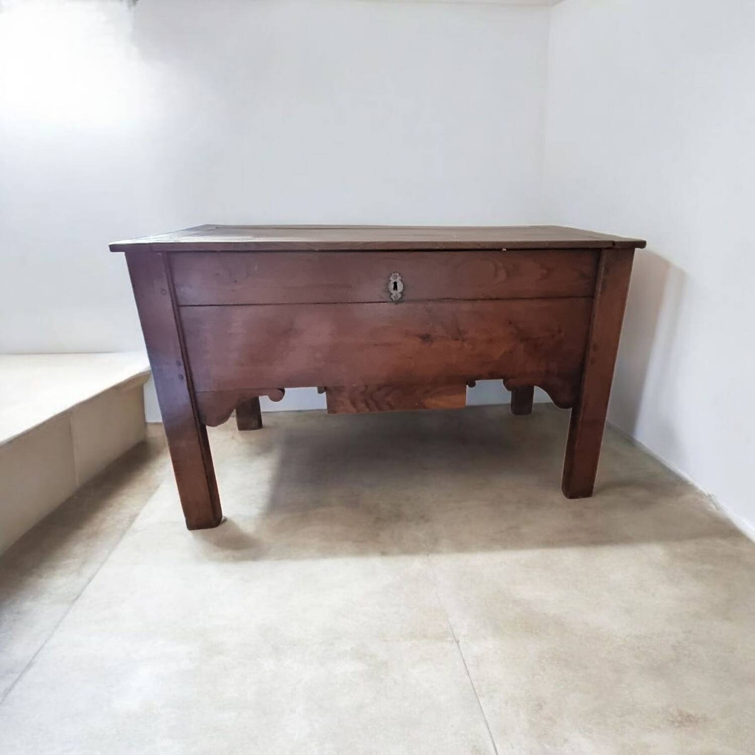 Oak dough trough