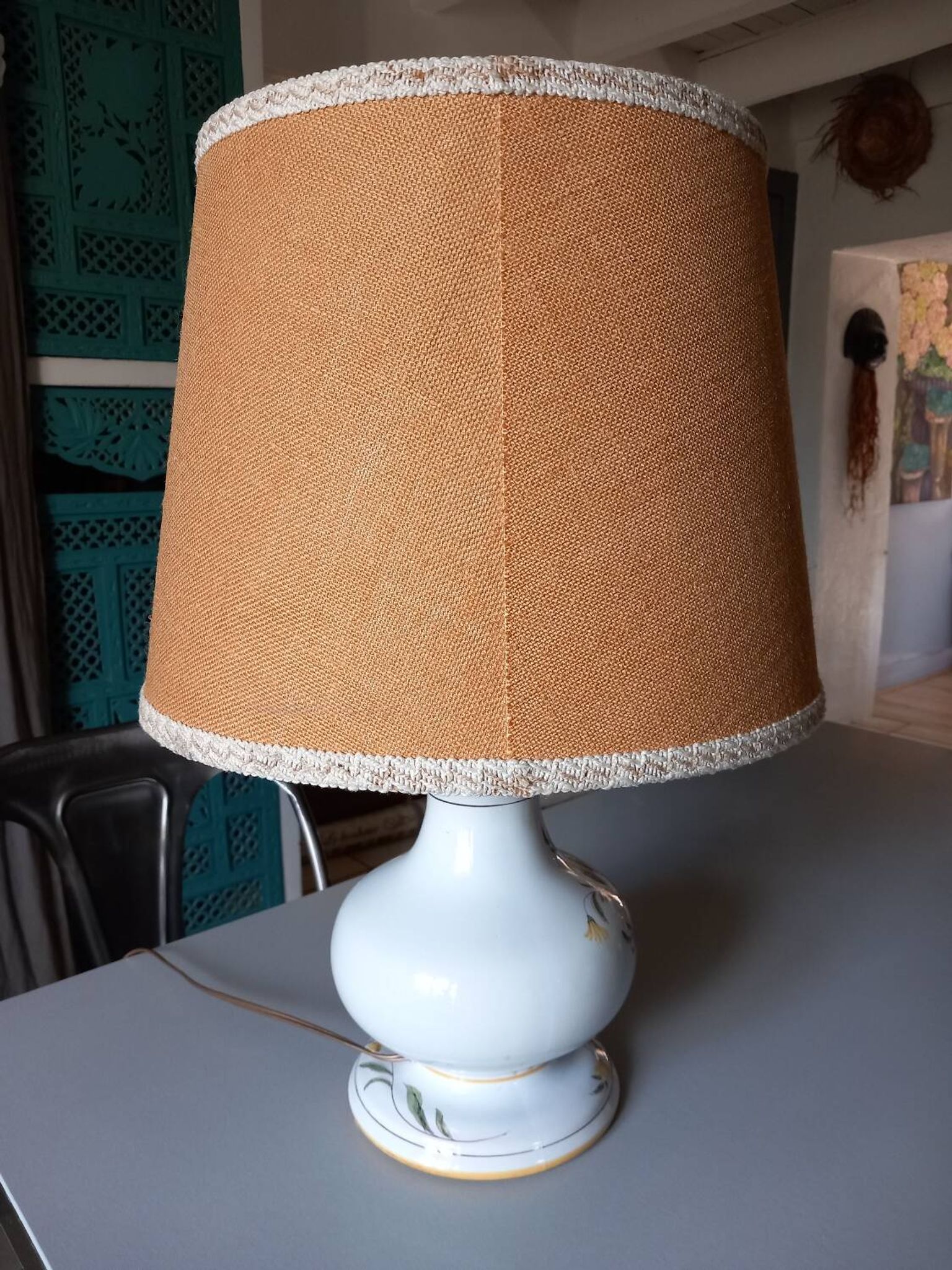 Lampe ancienne en faïence d'art de Rodez