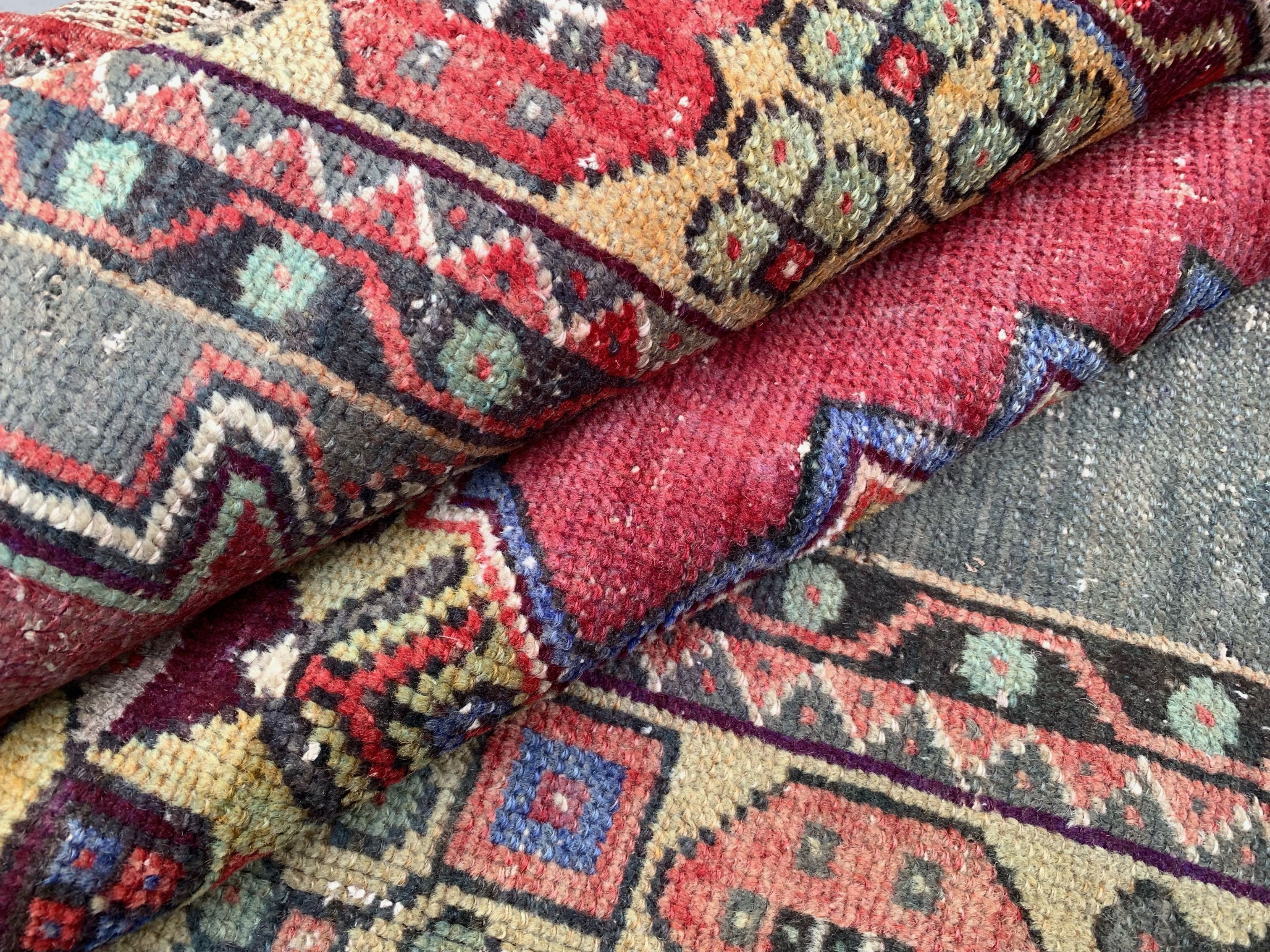 Vintage turkish oushak rug 192x112 cm