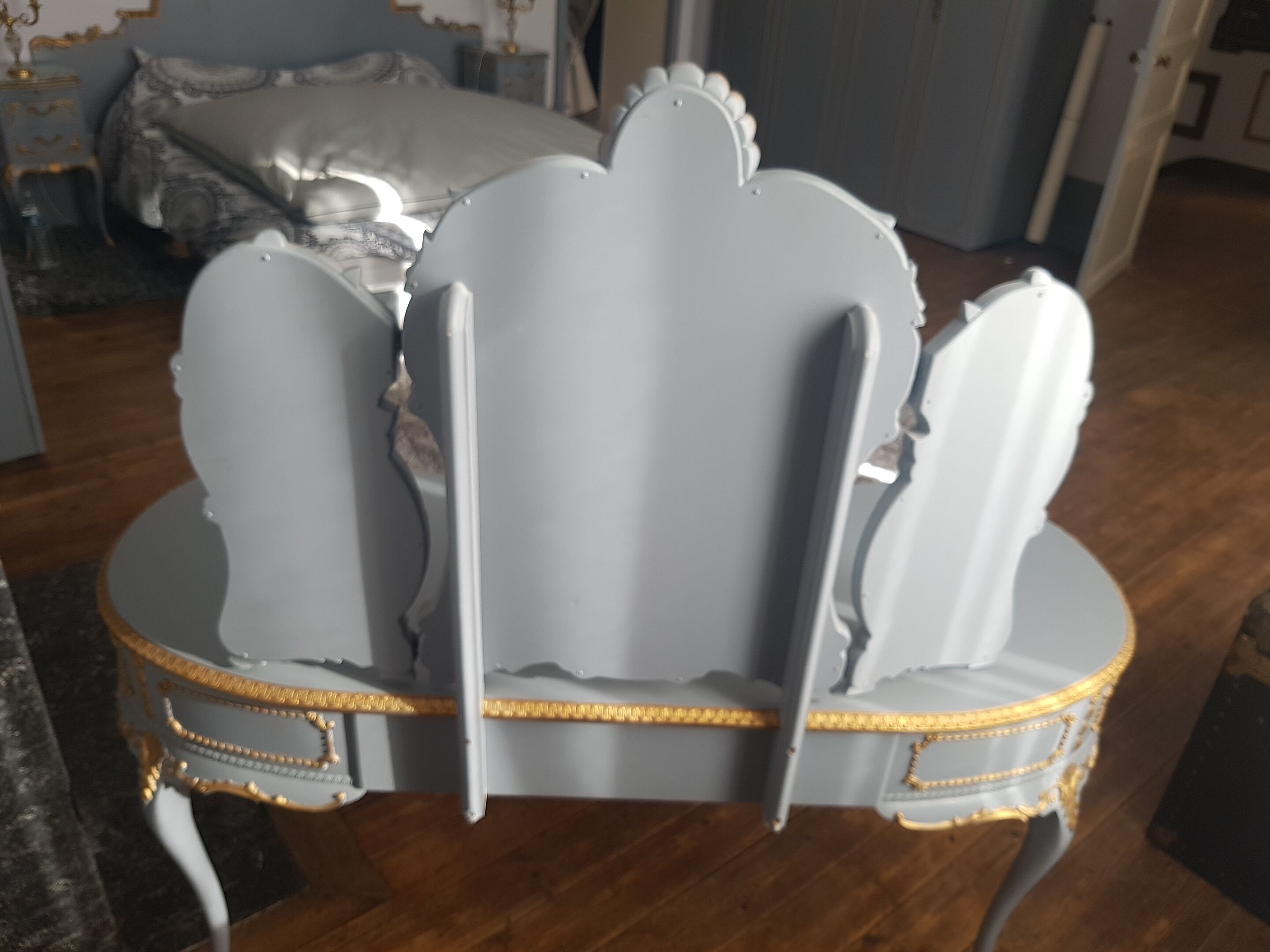 Coiffeuse style Louis XV