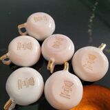 6 tasses à café anciennes en porcelaine