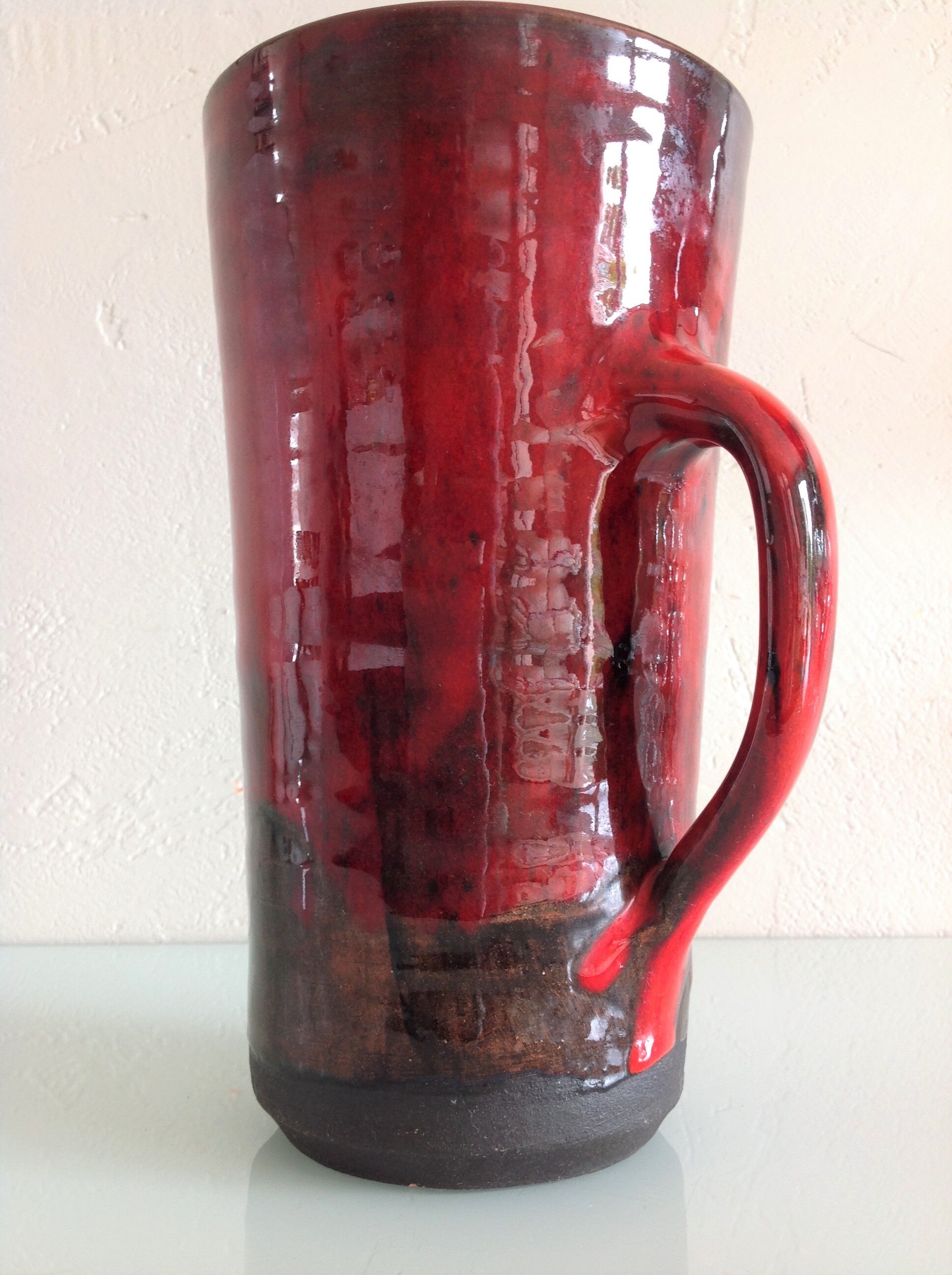 Pitcher in glazed red ceramic / vintag 60s-70s