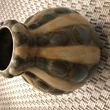 Louis Lourioux's cabochons vase