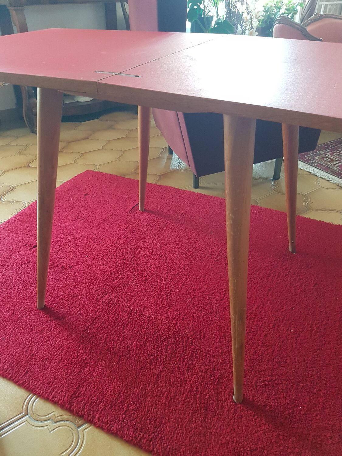 Table d'appoint vintage pieds compas scandinave