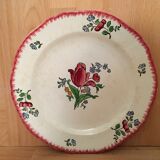 6 Flat plates in Earthenware of Gien with Flower Décor