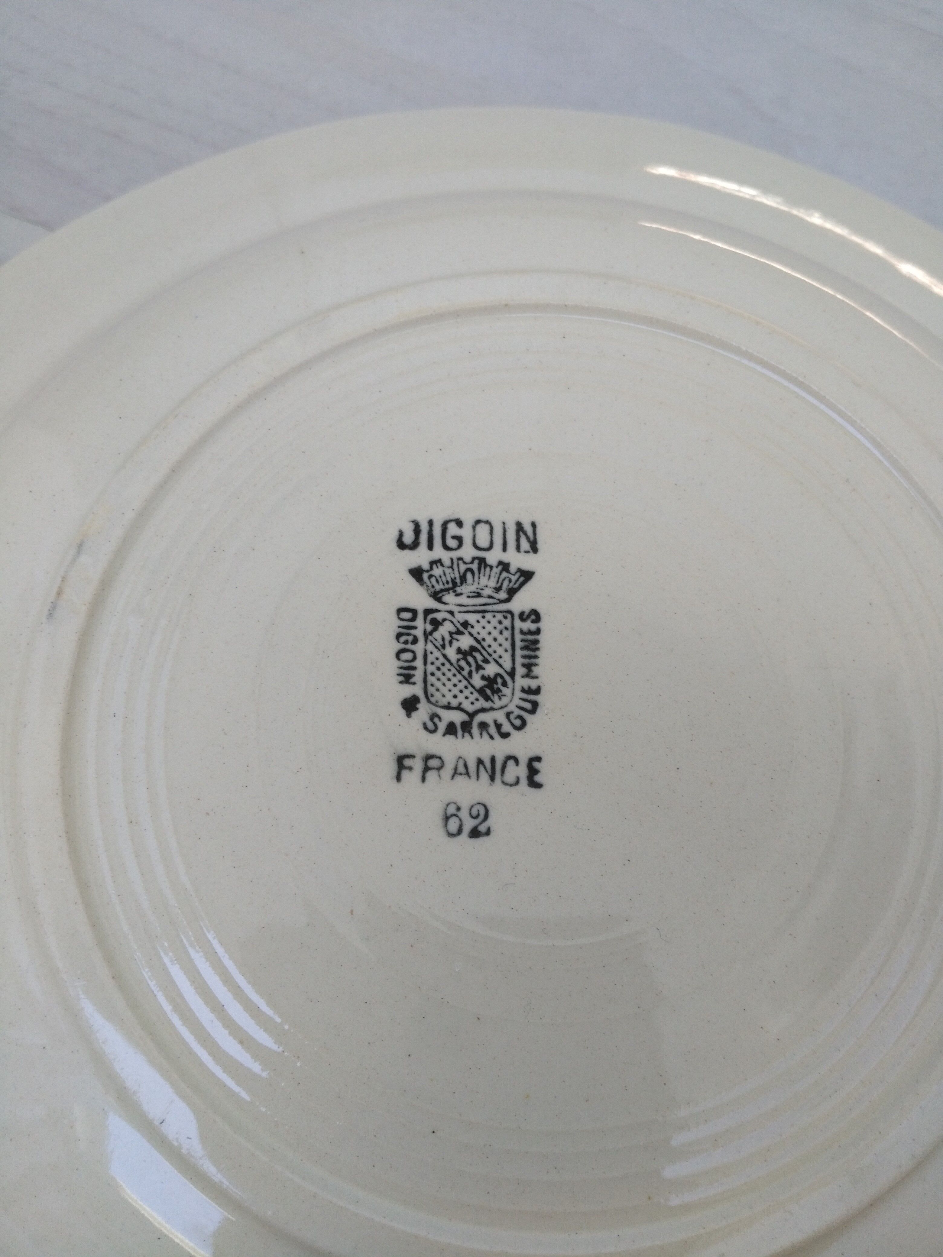 Lot of 2 hollow plates Digoin Sarreguemines model "blue rose"