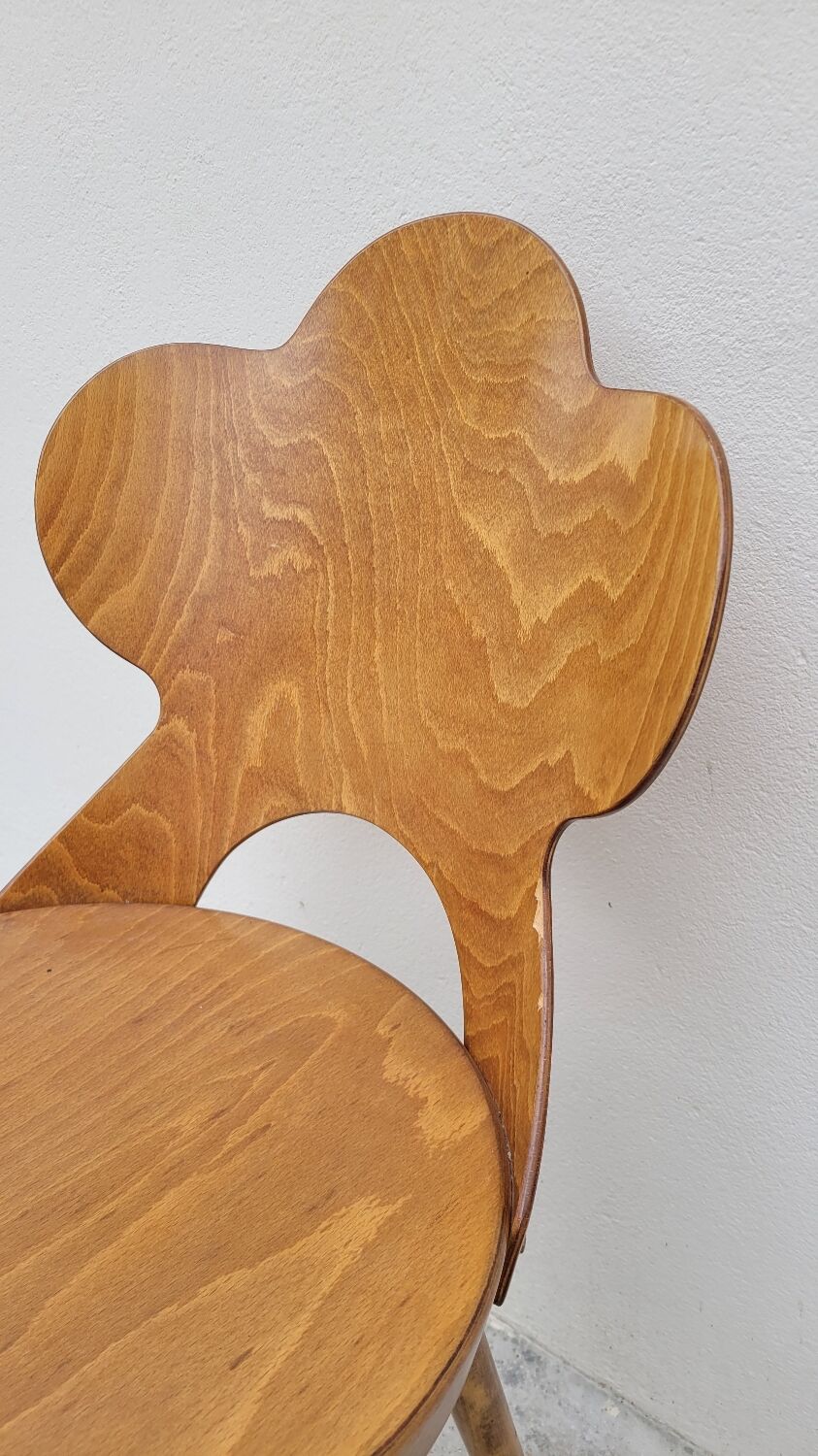 Chaise de bistrot baumann modèle Trèfle 1950