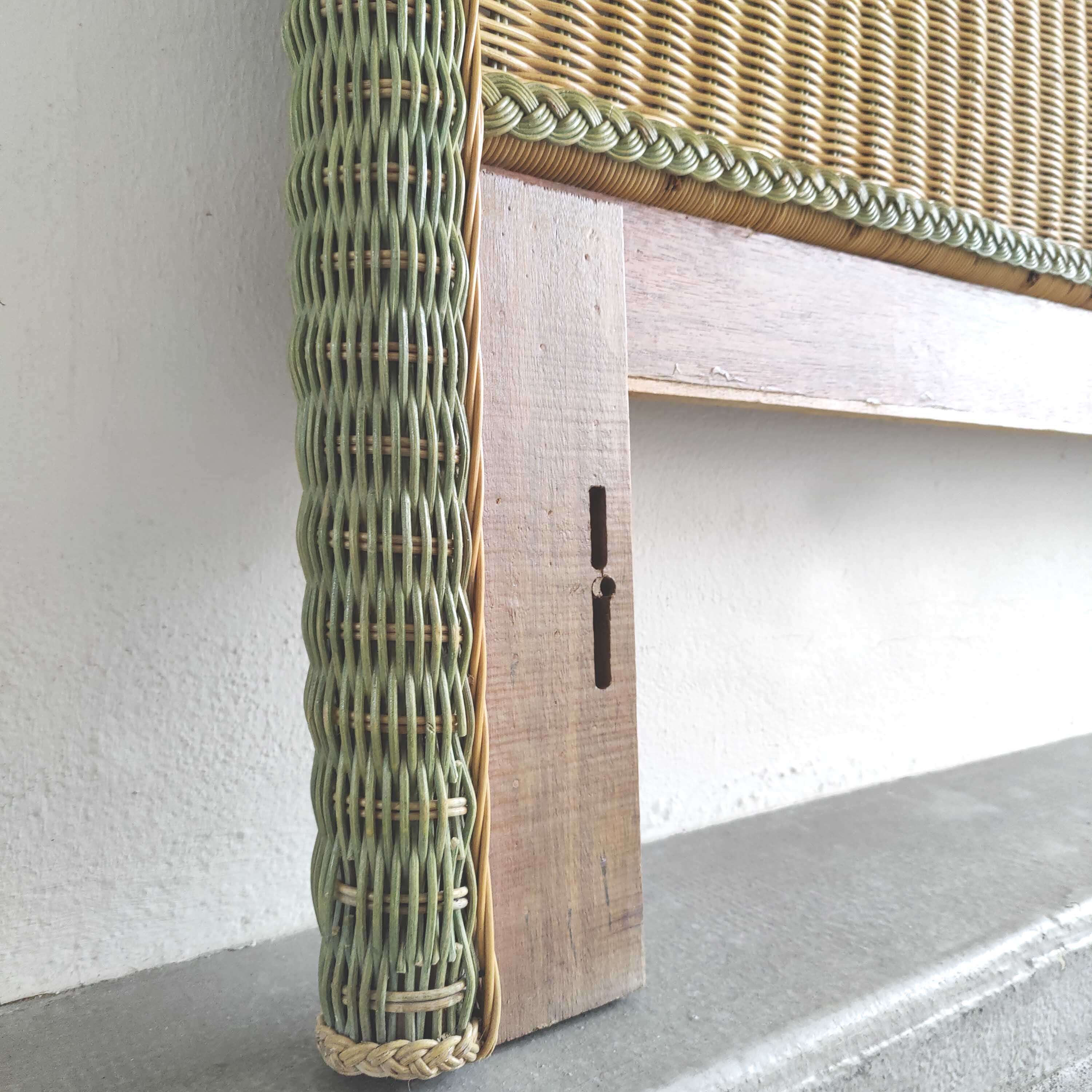 Rattan headboard 2 people