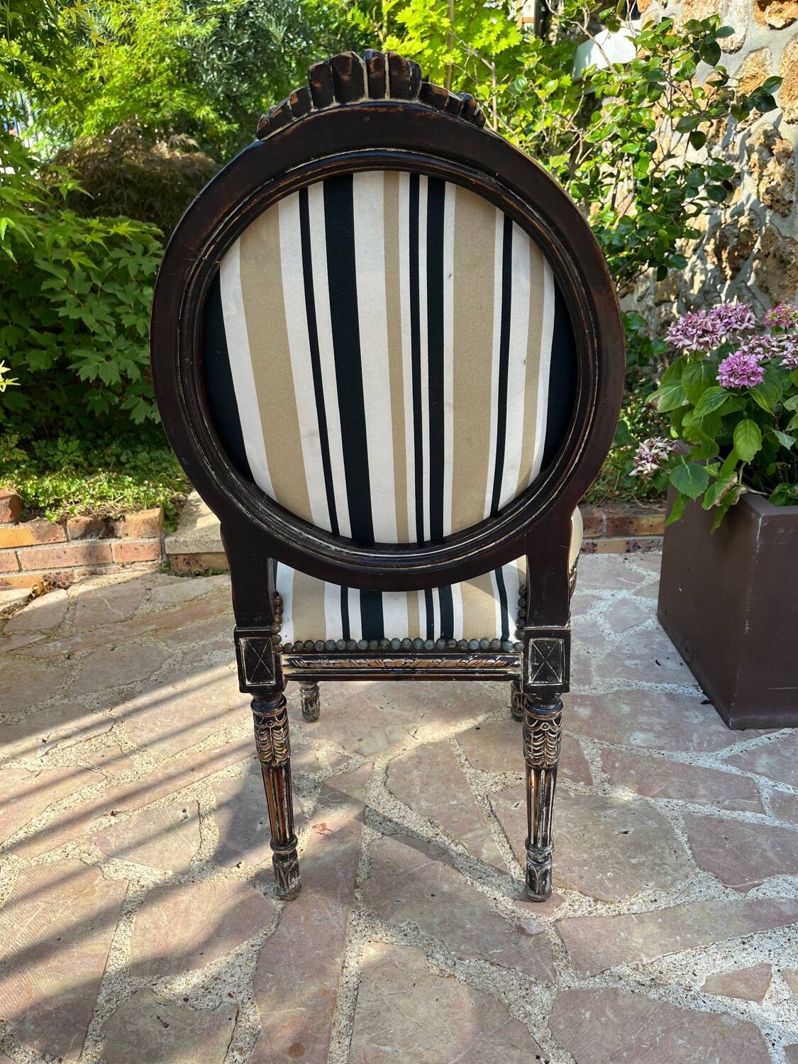 Louis XV medallion chair