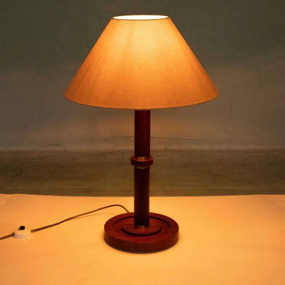 Vintage wooden table lamp from the 1960s.