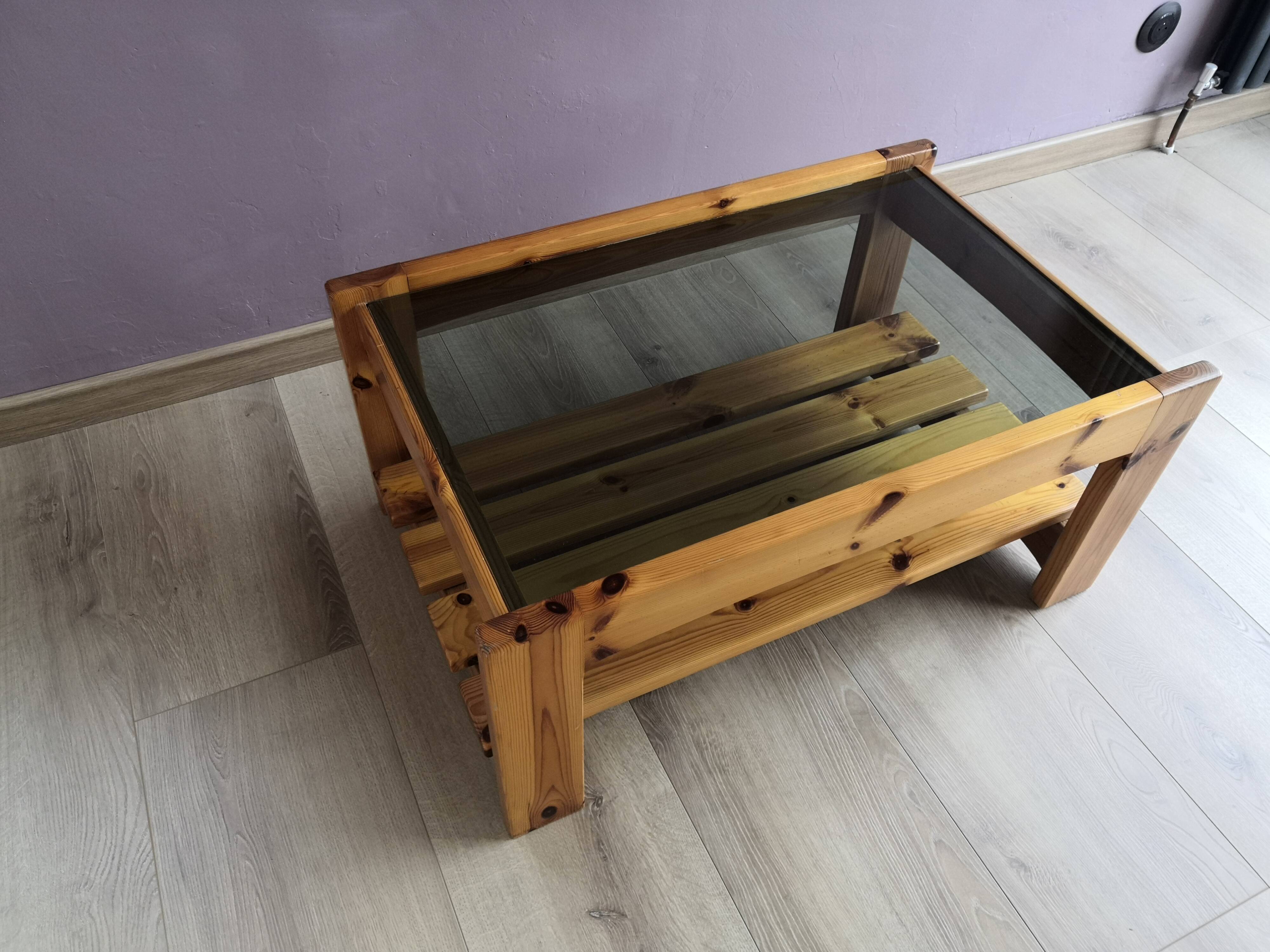 Solid pine coffee table dlg regain 70s vintage