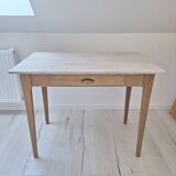 Antique wooden desk – farmhouse table - chic country spirit