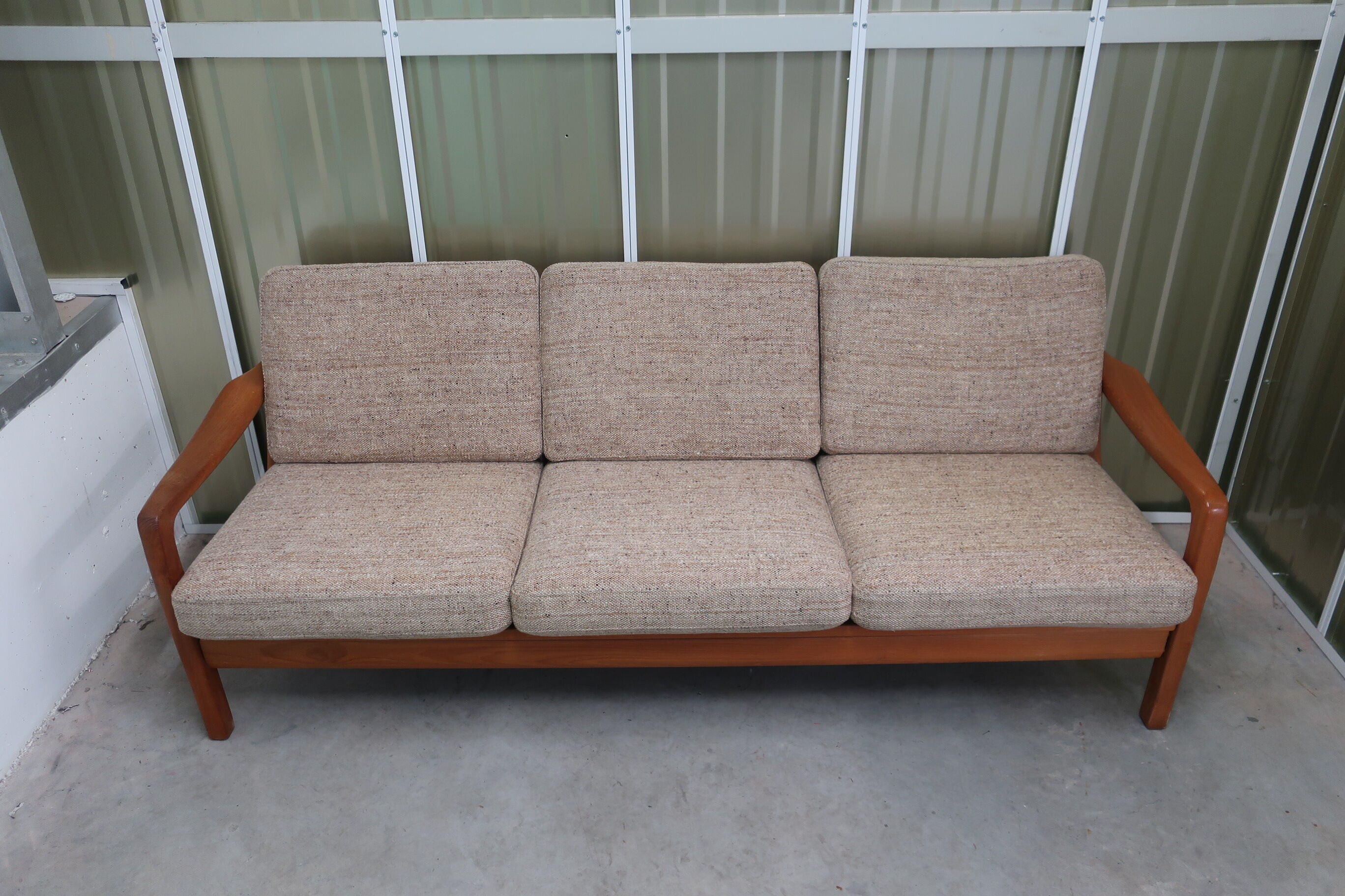 Juul Kristensen 60s daybed sofa in teak