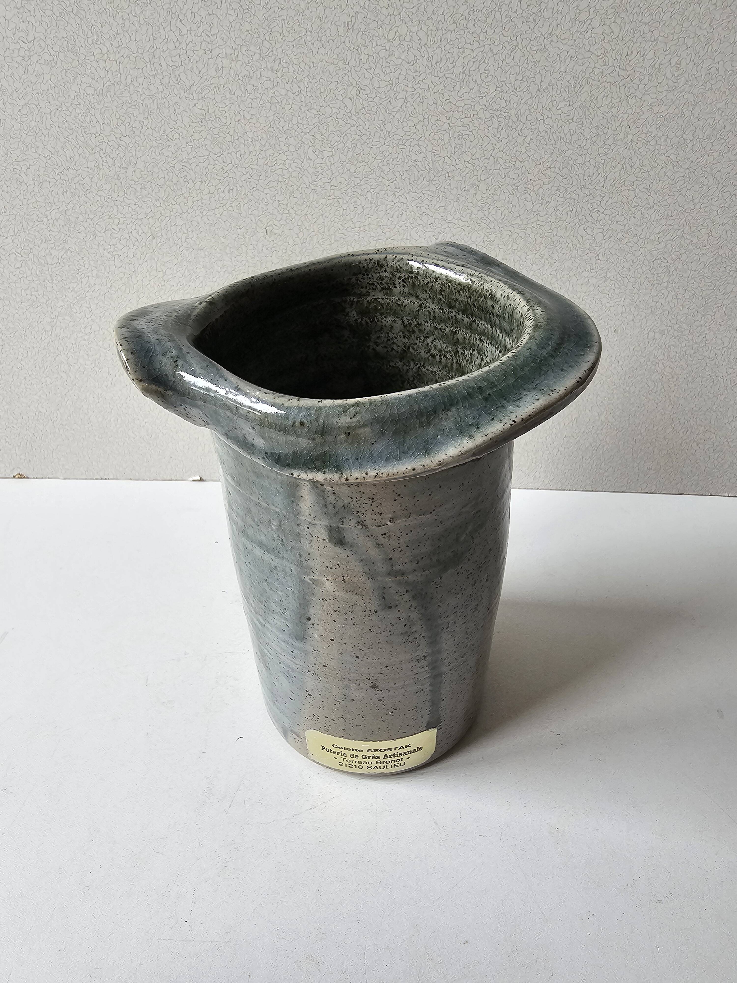 Free-form ceramic vase by colette szostak