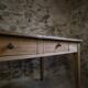 Table à manger rustique de ferme française, deux tiroirs, années 1920–1940