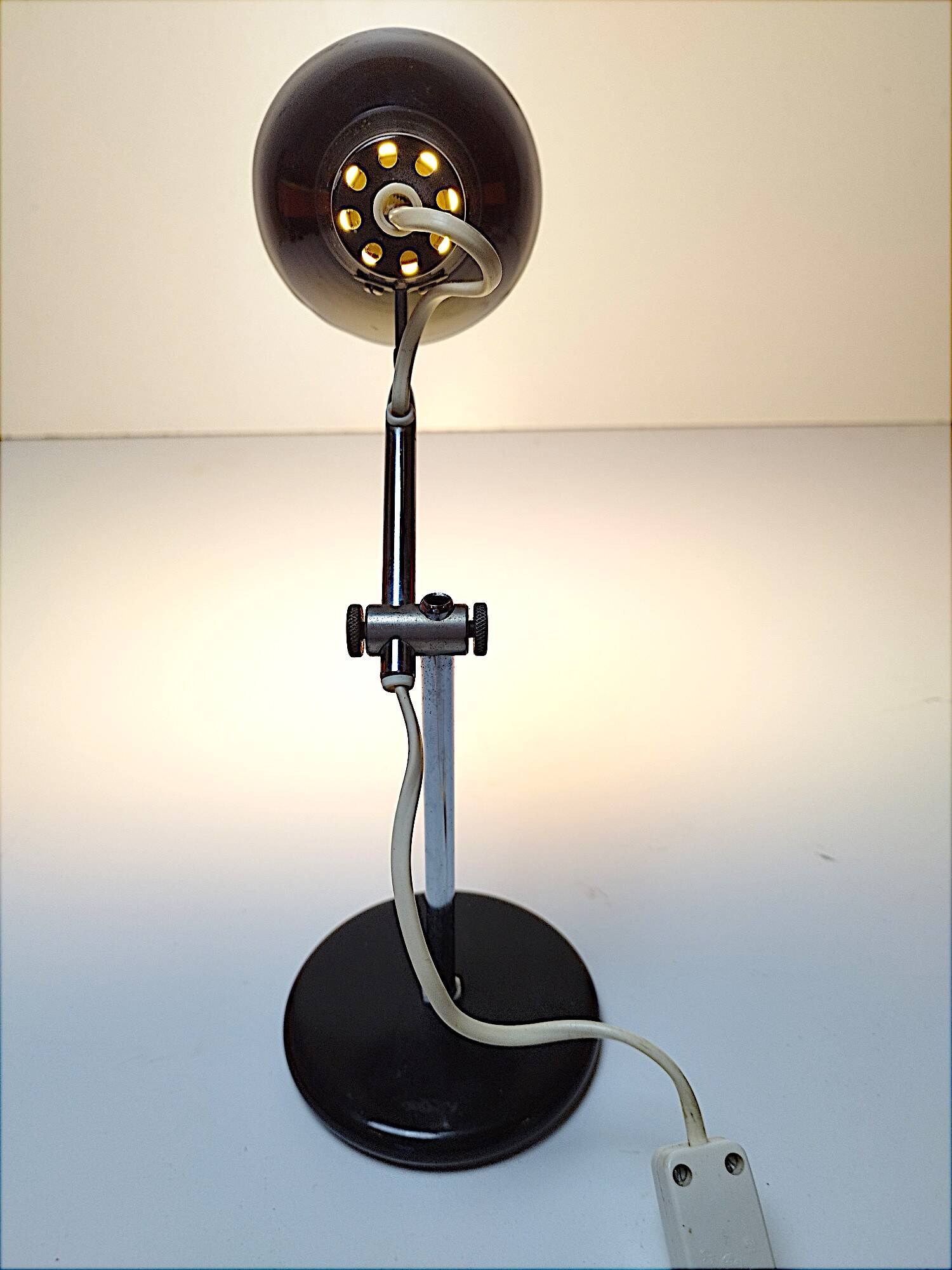 Vintage articulated desk lamp "Cocotte" – Industrial style, 1960s