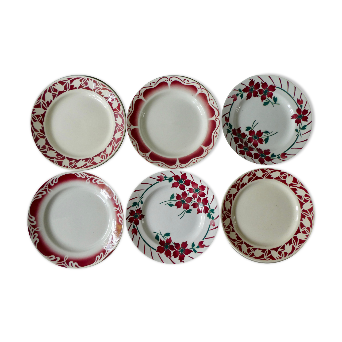 Lot of 6 flat plates, red décor