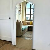 Beveled mirror