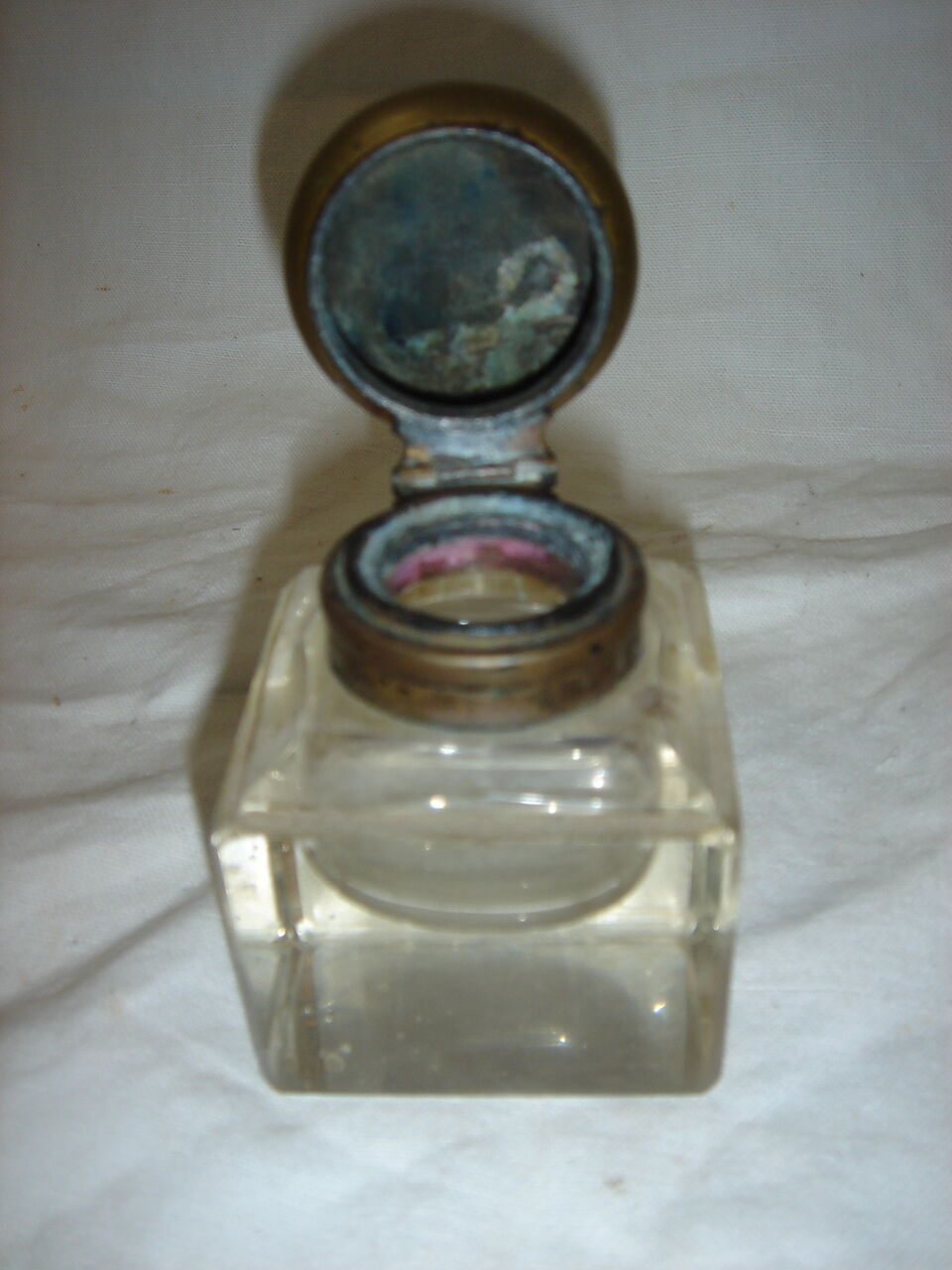 Encrier en verre & capuchon en cuivre, 1950