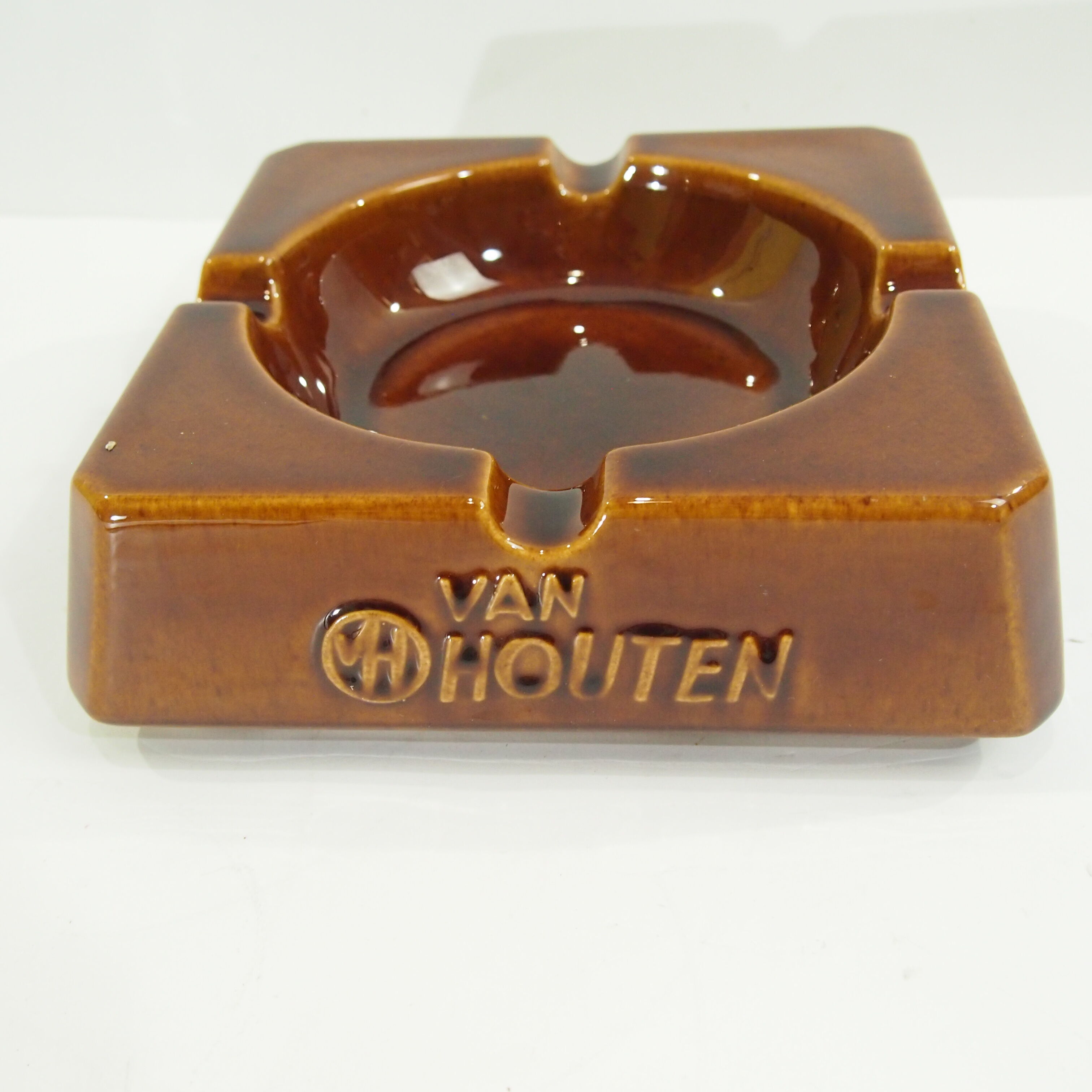 Porcelain vintage ashtray