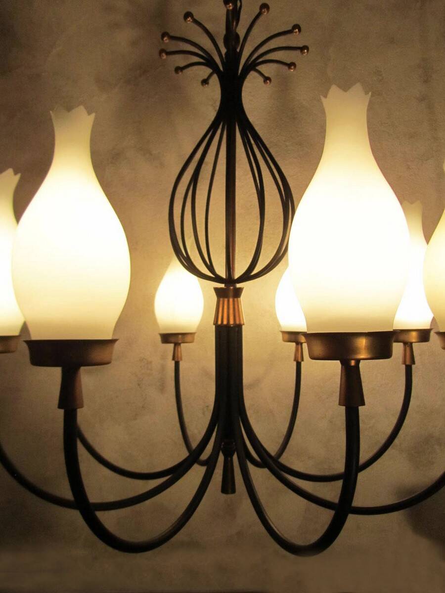 Set of 2 Italian design chandeliers in style of Stilnovo/ Arredoluce, 1950s