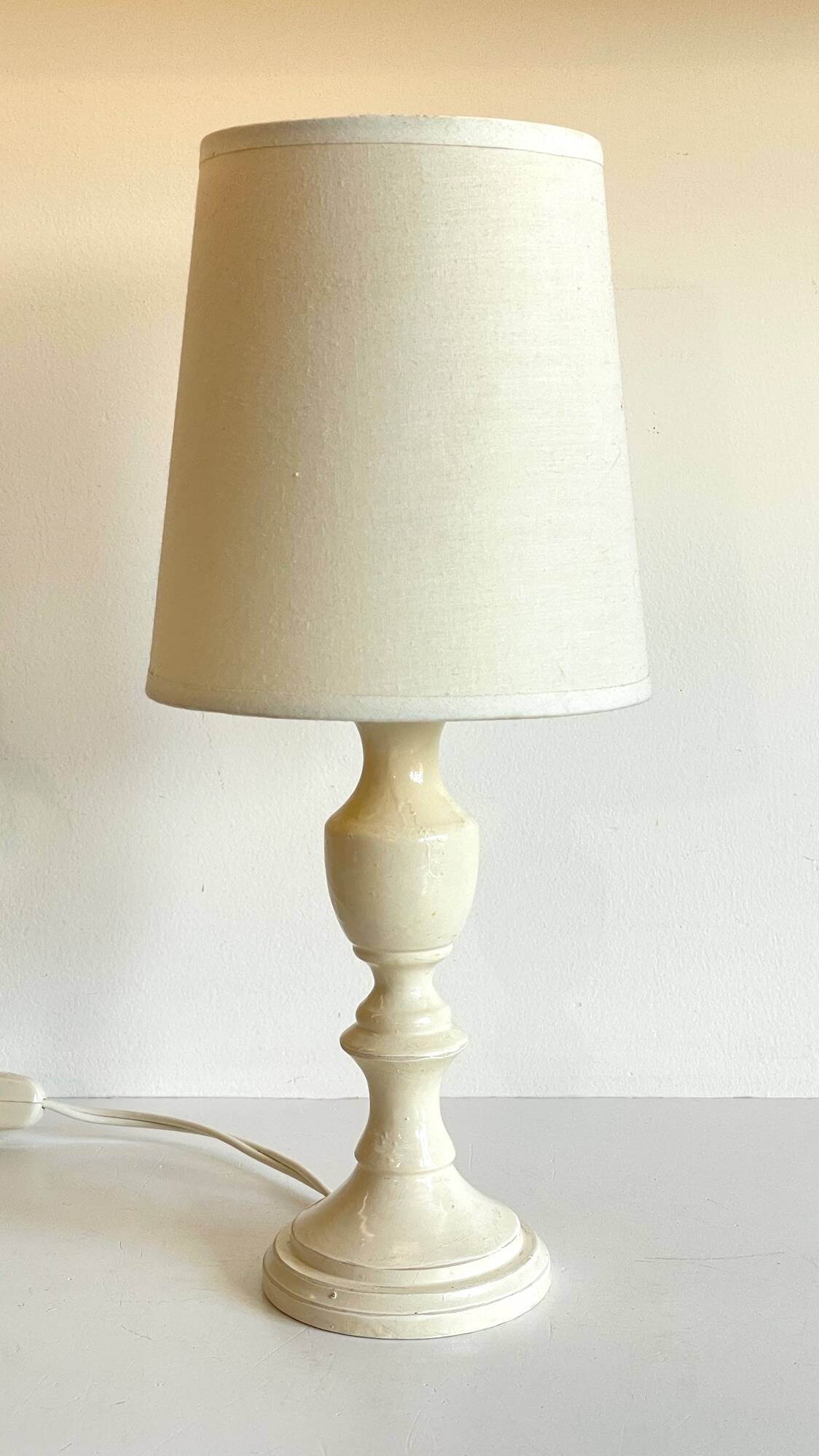 Vintage White-Cream Lacquered WOOD LAMP