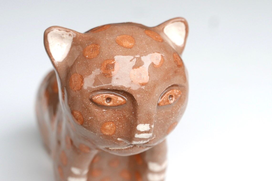 Signed ceramic cat, 70s
