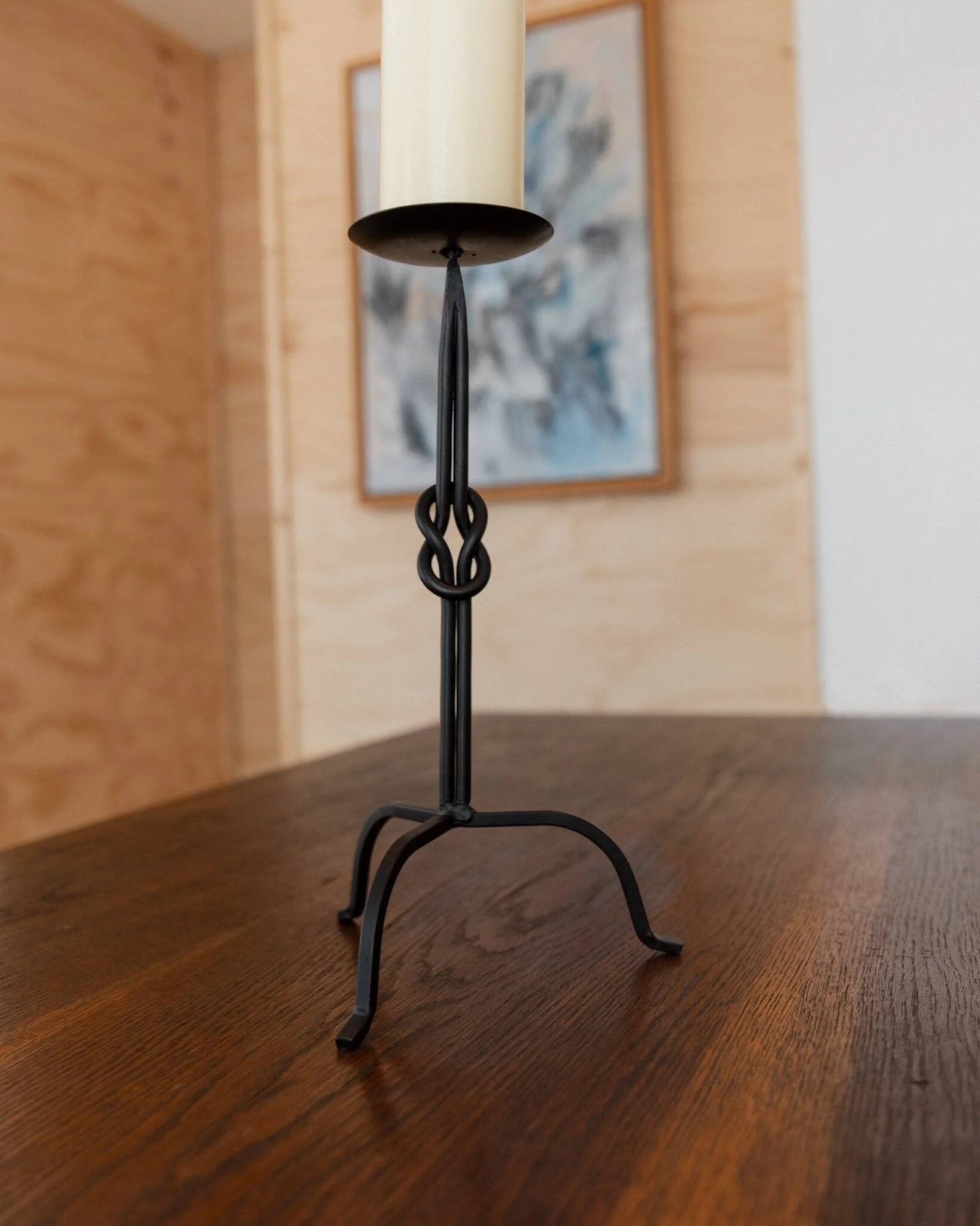 Bougeoir en fer forgé noir avec détail de nœud - Centre de table vintage brutaliste italien des années 1970