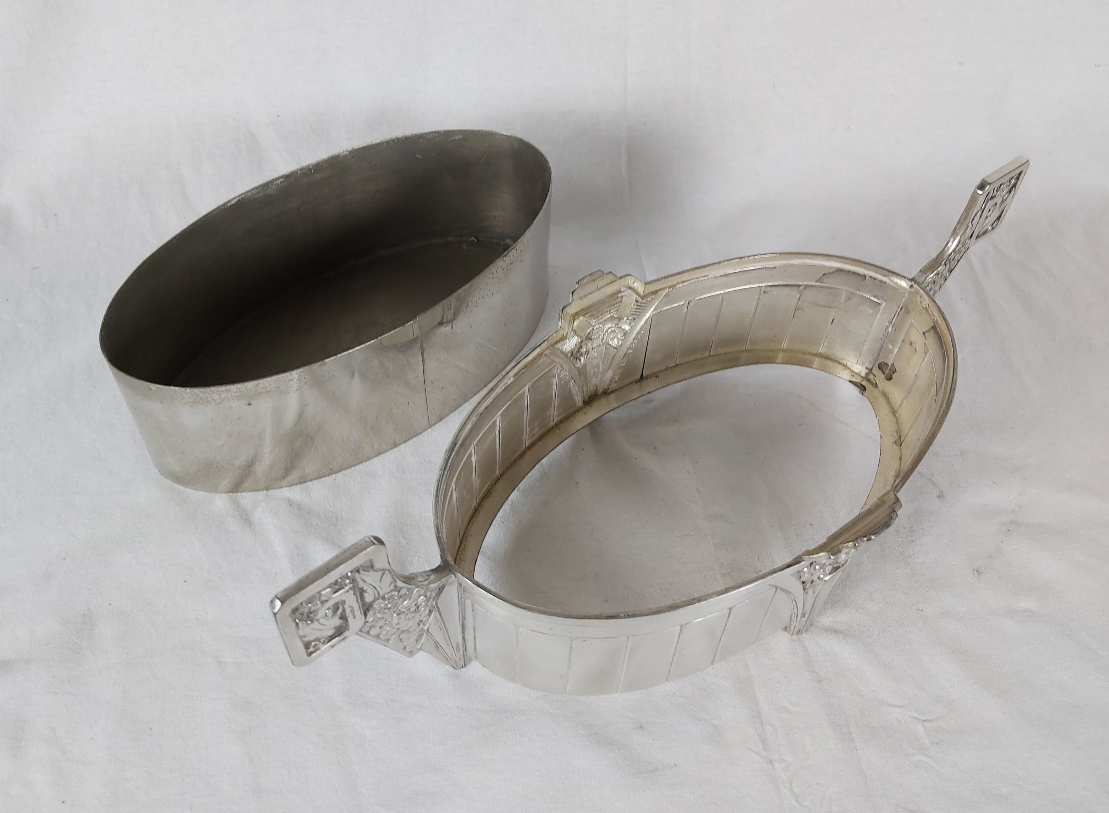 French Art Decó jardinière, from the 1930s, in silver plated from Dilecta orfevrerie