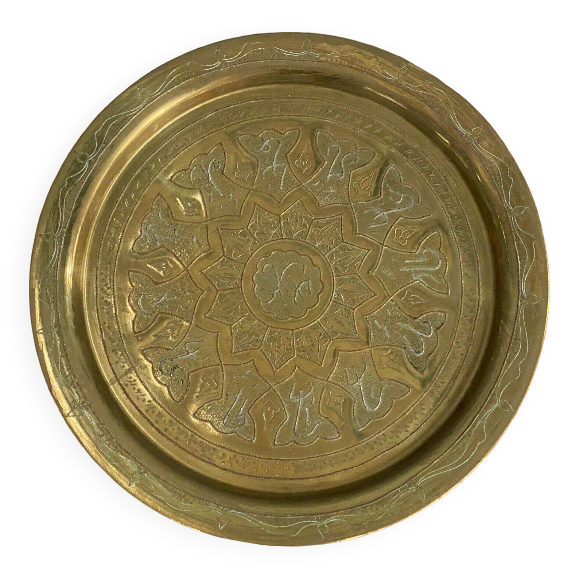 Oriental tea tray in copper or brass richly decorated 20th century