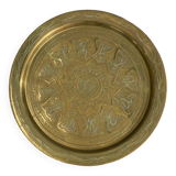 Oriental tea tray in copper or brass richly decorated 20th century