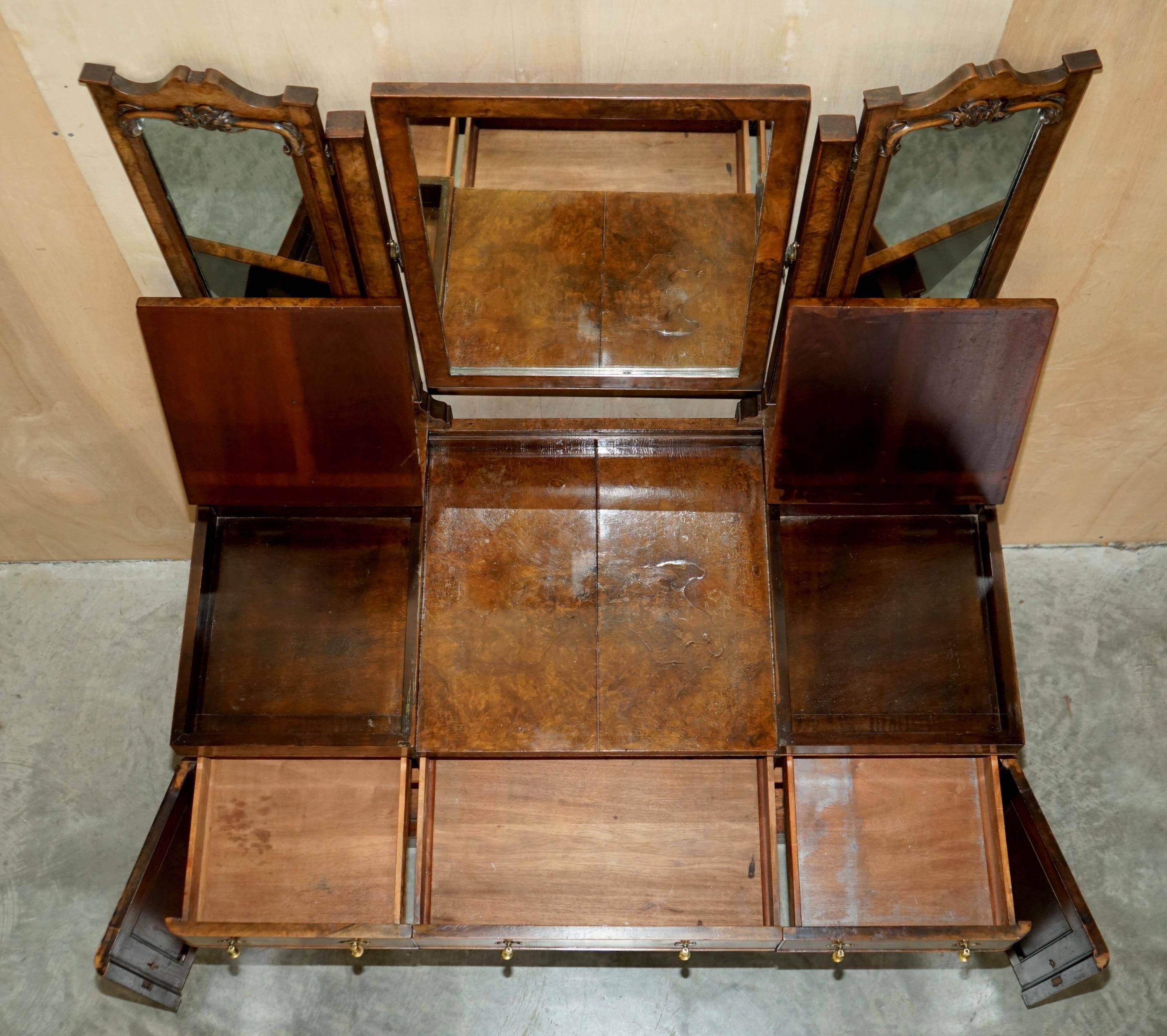 Table de toilette gothique en noyer Burr & Burl avec ferrures en laiton