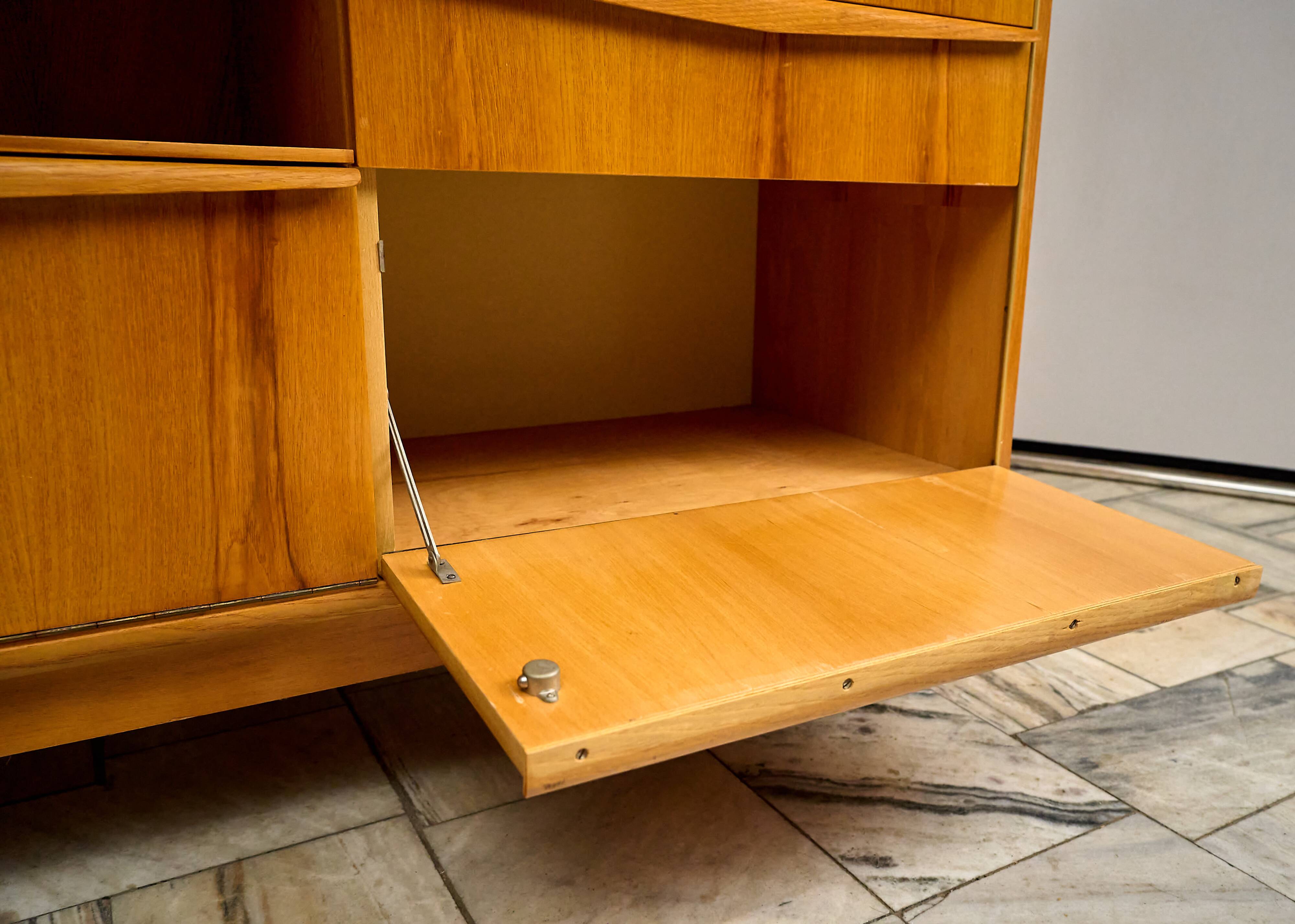 Vintage Credenza U-300 by Hubert Nepožitek & Bohumil Landsman for Jitona