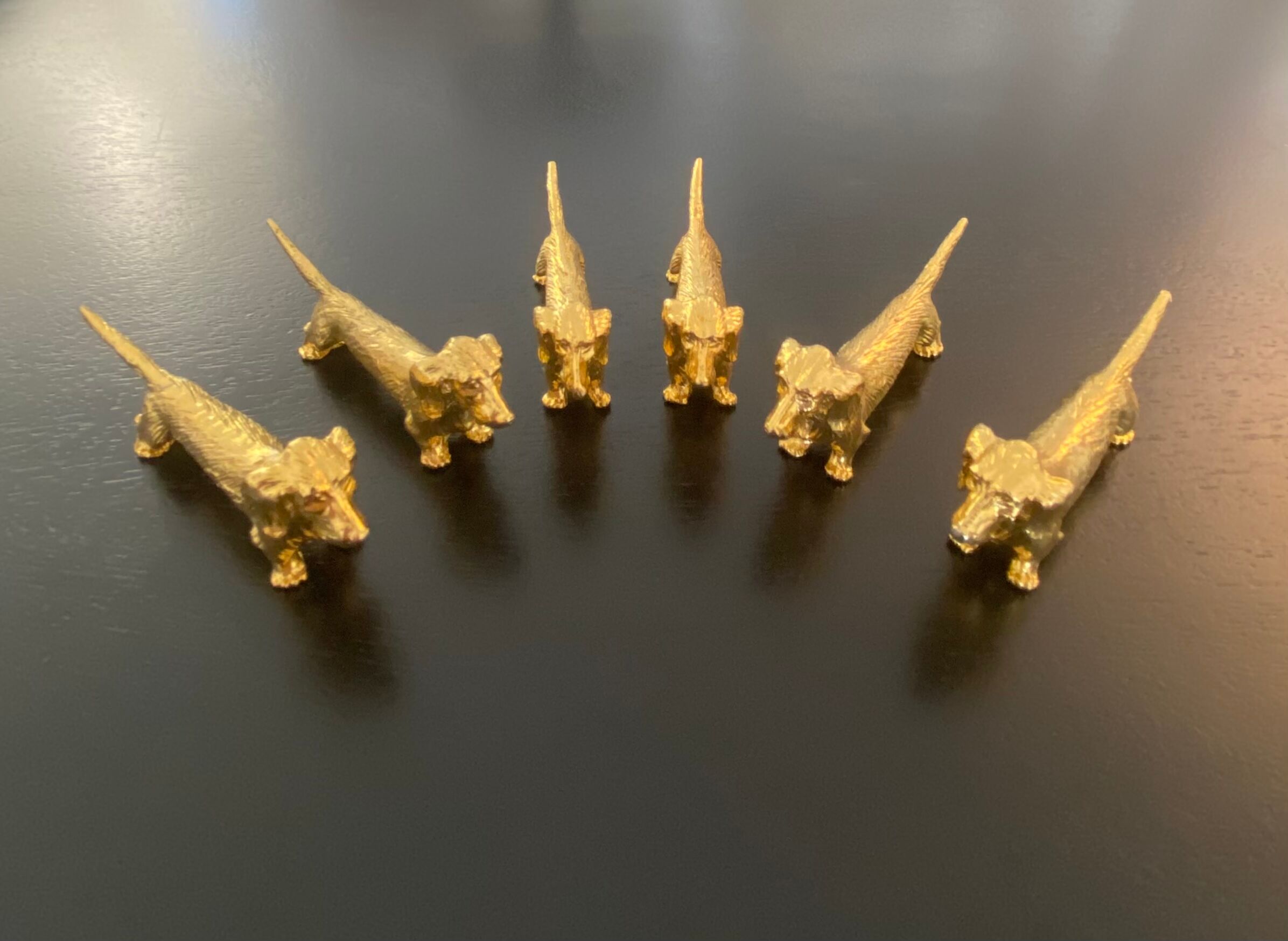 6 knife holders Dachshunds gilded metal