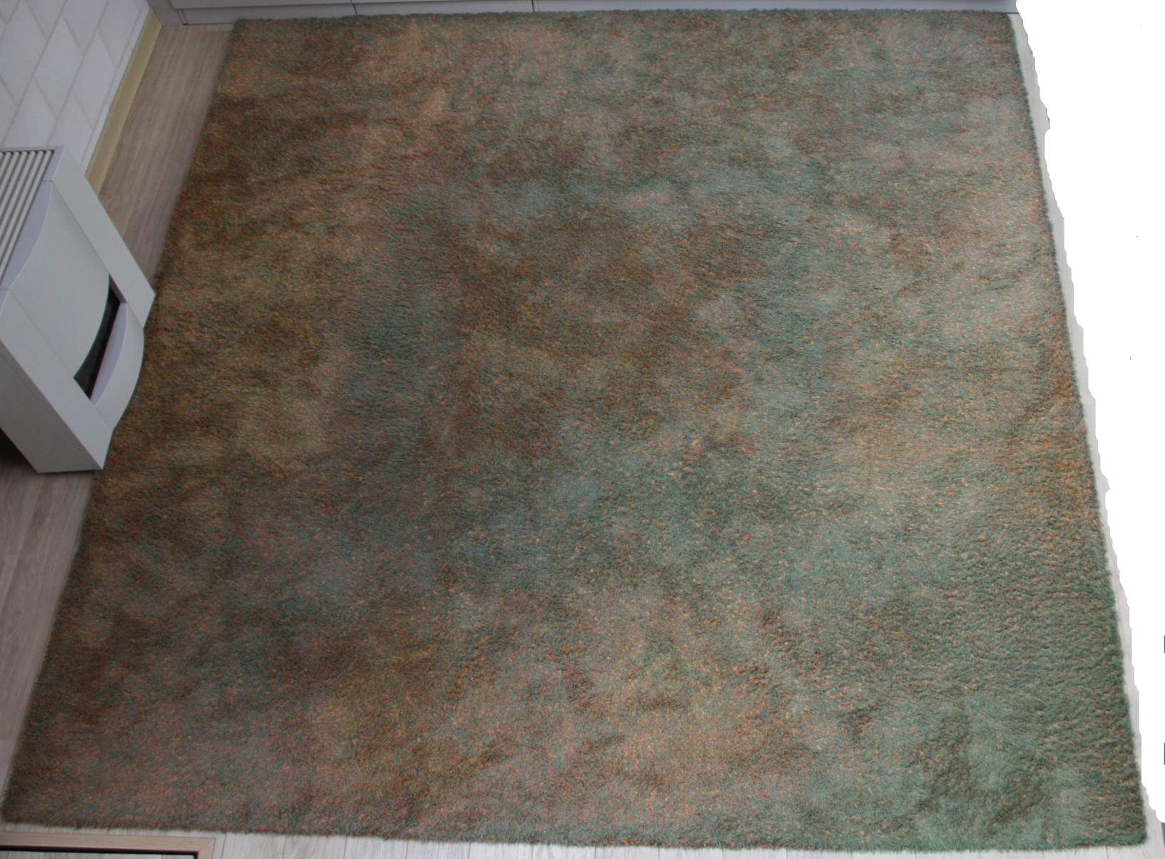 Handtufted carpet in wool & linen - Kerstine Kjaerholm - Denmark - 300x290cm