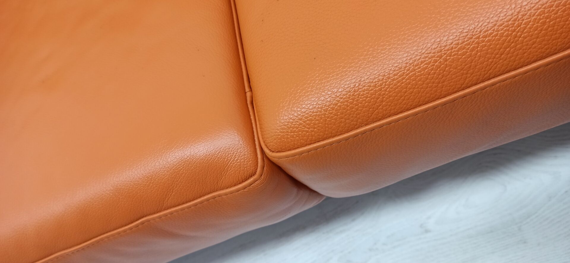 Leather sofa Willi Schillig 90s