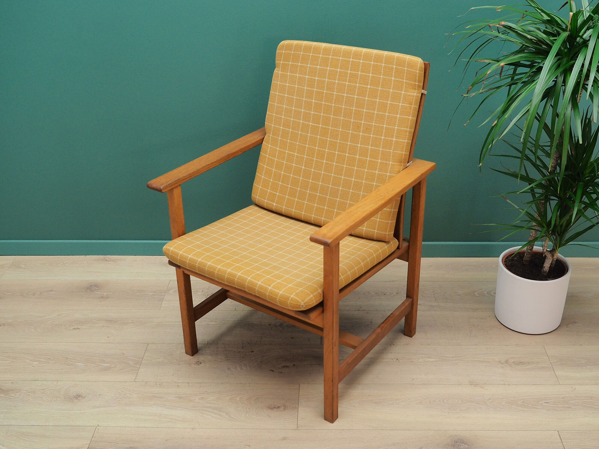 Yellow armchair, Danish design, 1970s, designer: Børge Mogensen