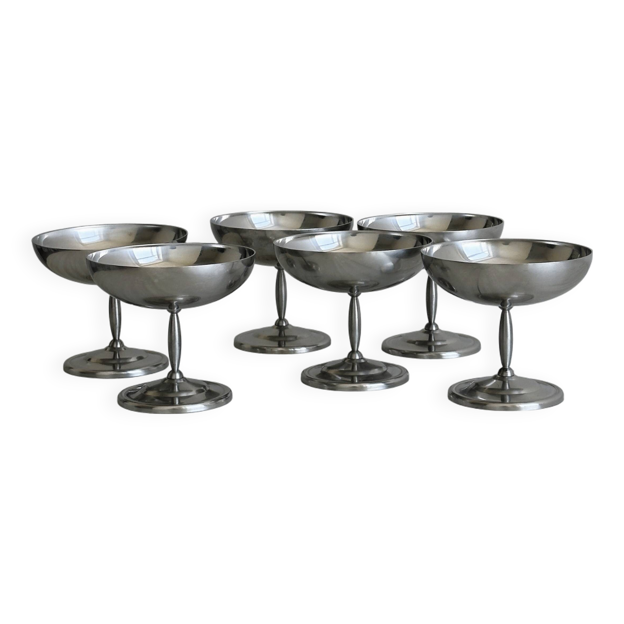 6 stainless steel dessert bowls