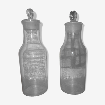 2 blown glass apothecary jars