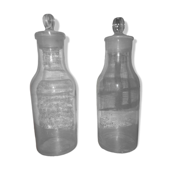 2 blown glass apothecary jars