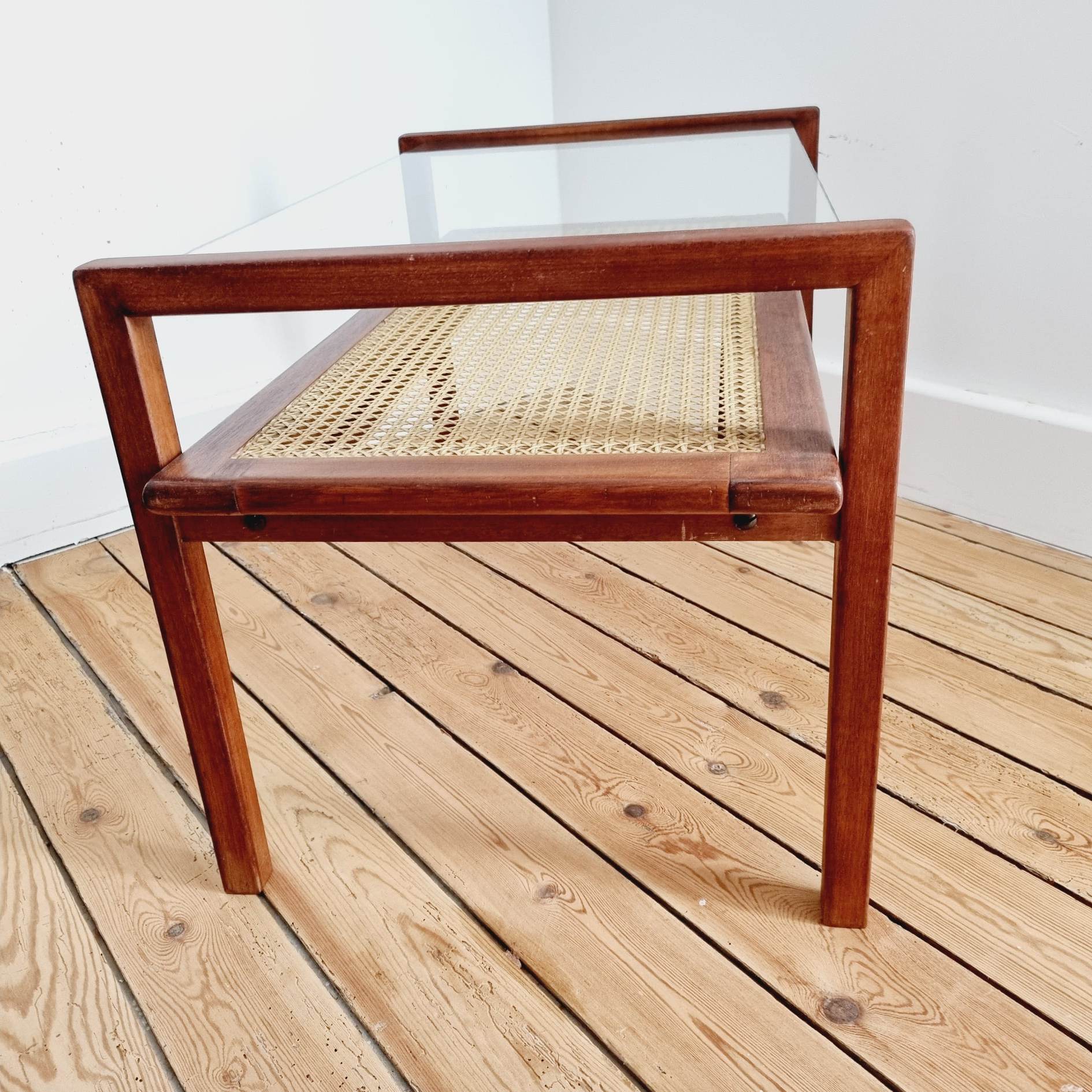 Coffee table, SNA Roset edition