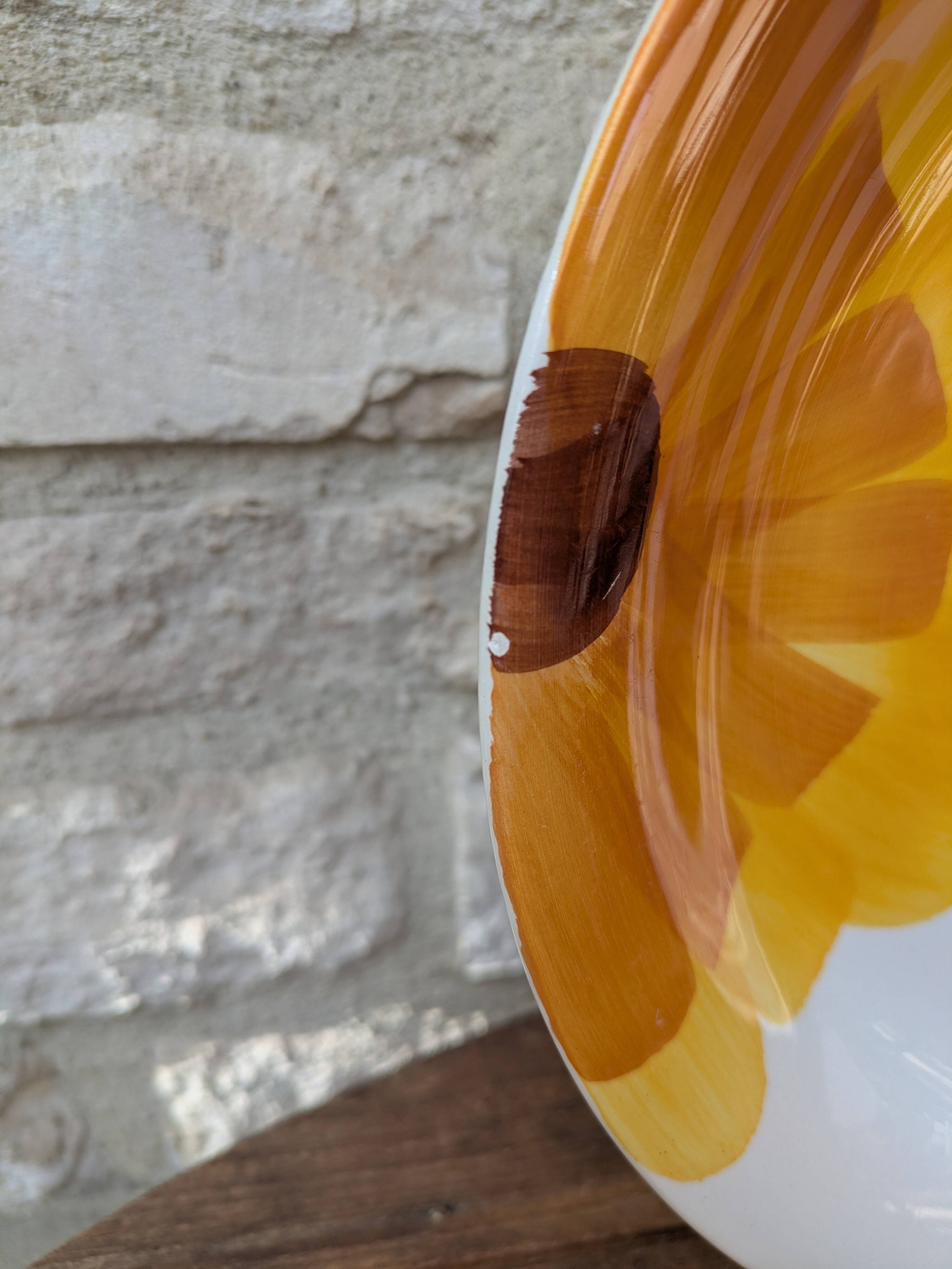 Vintage round serving dish with yellow flowers, Ironstone, 1970s, Italy.