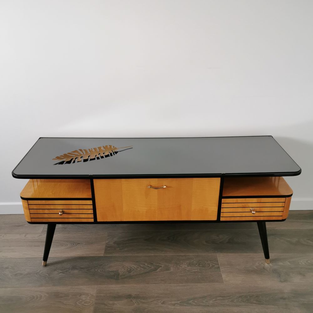 Vintage dressing table